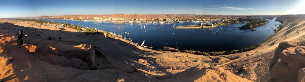 Segelboote auf dem Nil vor Assuan, Segeltörn Ägypten